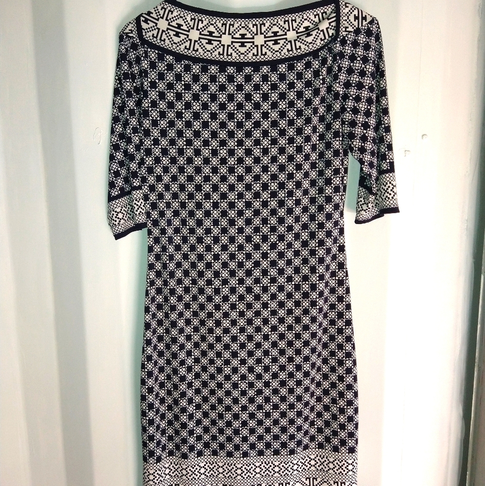 Max Studio M Navy/White Pattern Dress